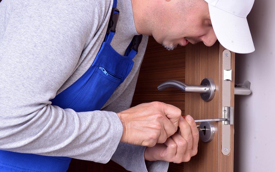 ouverture de porte prix Les Mureaux