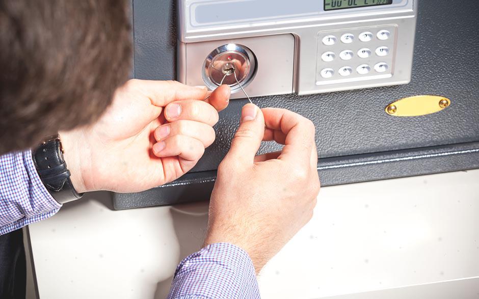 ouverture de porte prix Les Mureaux