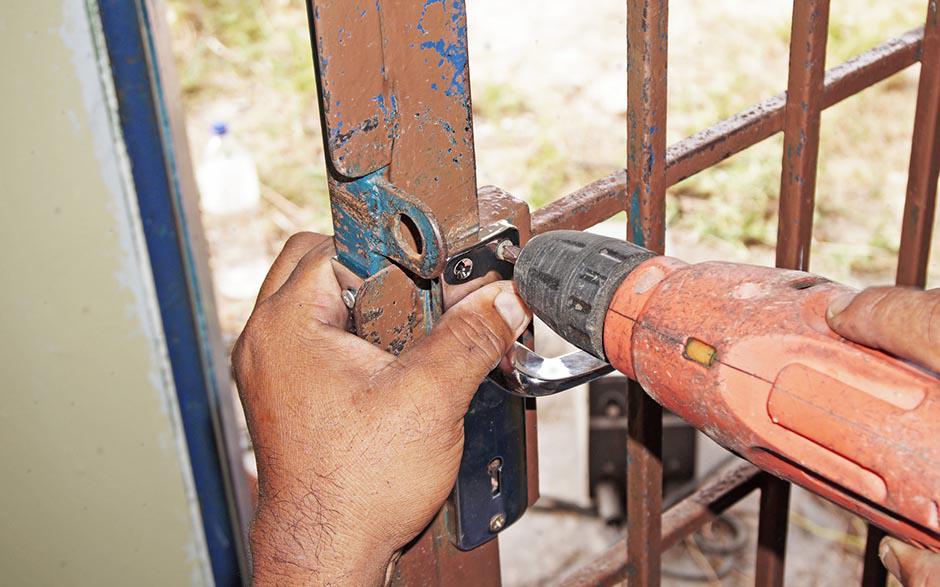 ouverture de porte prix Les Mureaux