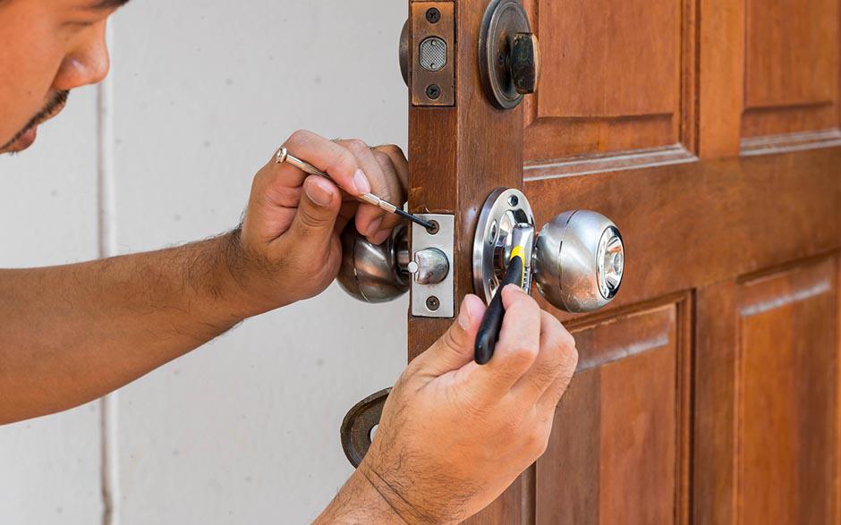 ouverture de porte Nandy